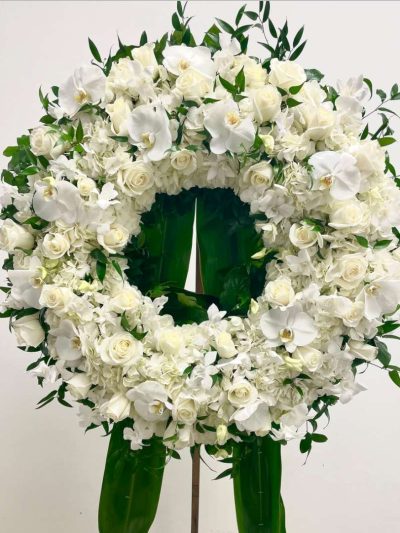 Elegance Wreath
