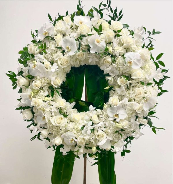 Elegance Wreath
